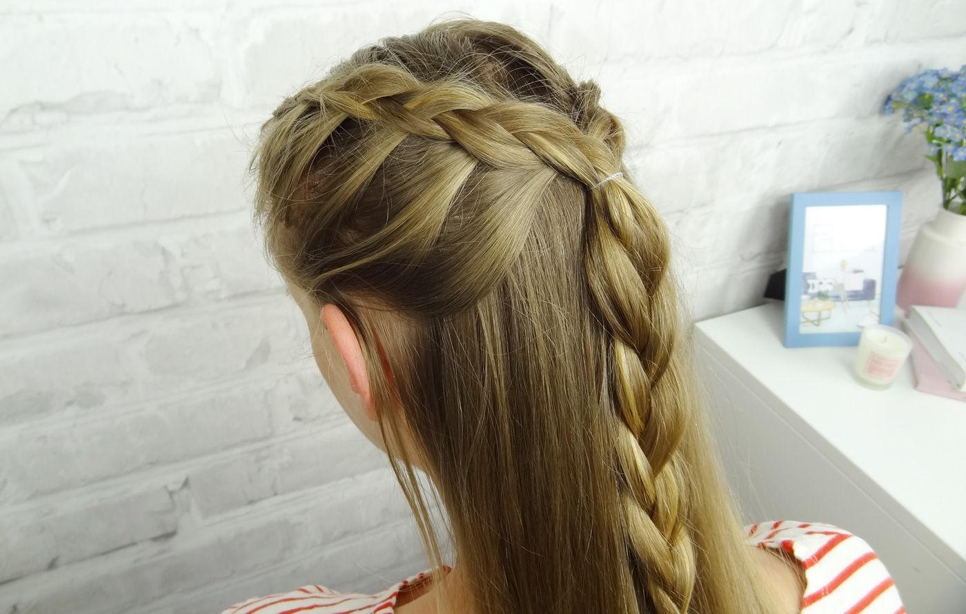 FlechtfrisurenAnleitung Frisuren für das Oktoberfest Flechtfrisuren, Frisuren, Geflochtene FlechtfrisurenAnleitung Frisuren für das Oktoberfest Flechtfrisuren, Frisuren, Geflochtene