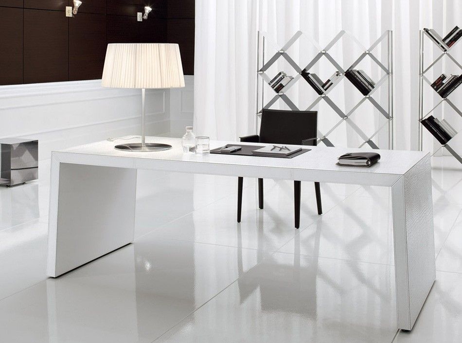 italian office desk small executive office master italian office desk by cattelan italia 264500 italian office desk small executive office master italian office desk by cattelan italia 264500