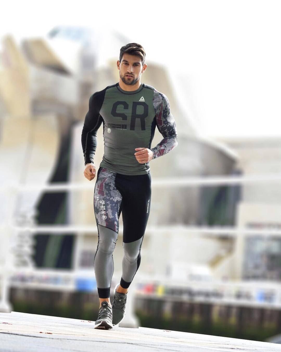 Gaborabeeba I Like Reebok S Designs Especially When On Someone As Hot As This Guy スポーツウェア トレーニングウェア 男性モデル Gaborabeeba I Like Reebok S Designs Especially When On Someone As Hot As This Guy スポーツウェア トレーニングウェア 男性モデル