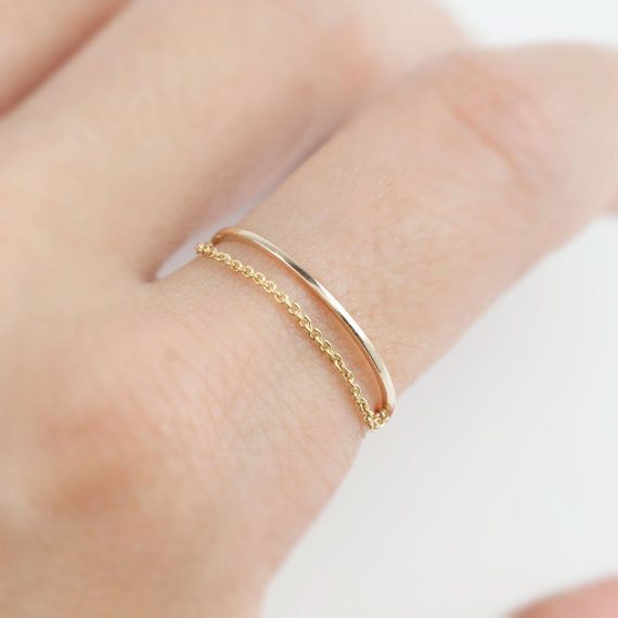Gold streak chain ring is made of single smooth textured band 1mm wide in solid 14k gold with shimmering chain. It is so simple and dainty, perfect for minimalist who likes simple piece with playful design. Want to stack just like picture? http://etsy.me/1Ly5gEg Descriptions :: Band Bridal Rings, Bridal Jewelry, Silver Jewelry, Fine Jewelry, Wedding Rings, Silver Necklace, Silver Rings, Pearl Jewelry, Wedding Gold