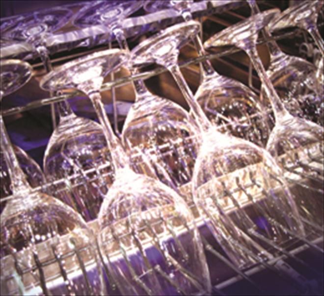 Industry s Largest Capacity For Wine Glasses Thermador Dishwasher industry-s-largest-capacity-for-wine-glasses-thermador-dishwasher