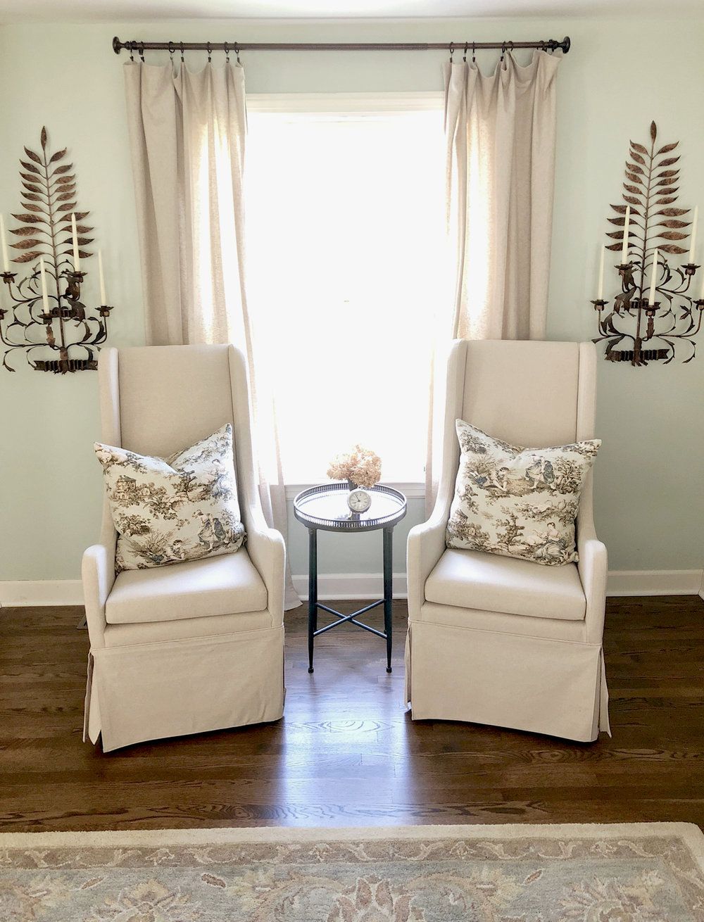 Seating Arrangment In Window French Country Master Bedroom Beth Seating Arrangment In Window French Country Master Bedroom Beth Hart Designs