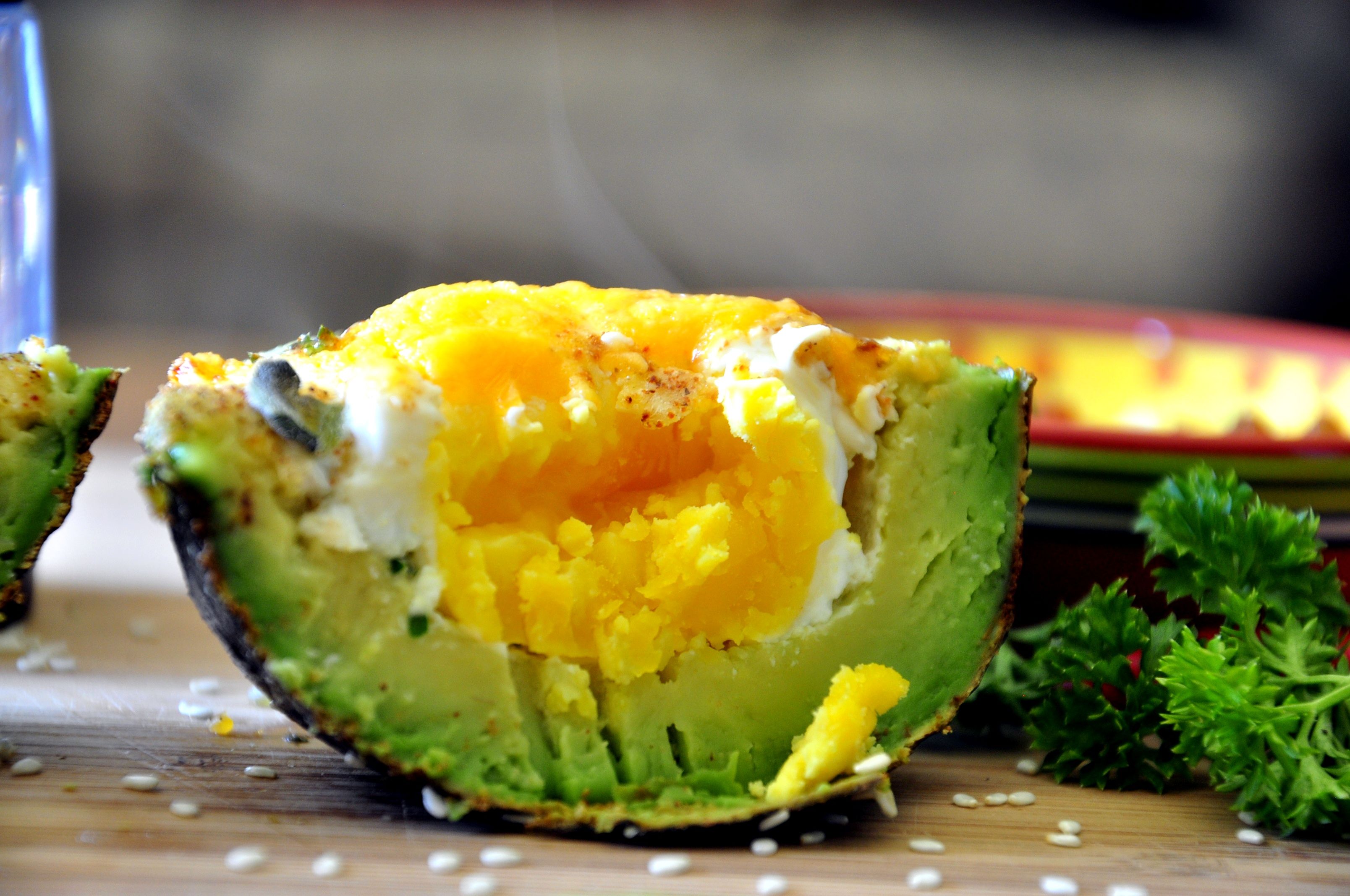 Avocado Egg Cups Baked avocado, Avocado egg cups, Avocado egg