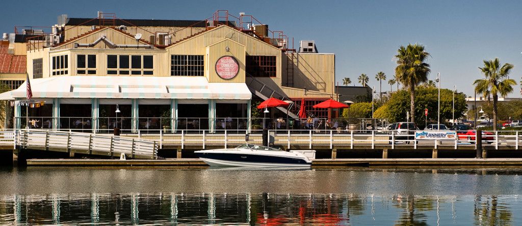 newport dinner cruise