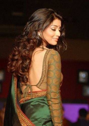 Silk Saree Blouse Designs-Backless Blouse 13 Blouse Back Neck Designs, Silk Saree Blouse Designs, Silk Sarees, Blouse Patterns, Sari Bluse, Lehenga, Anarkali, Sabyasachi, Churidar