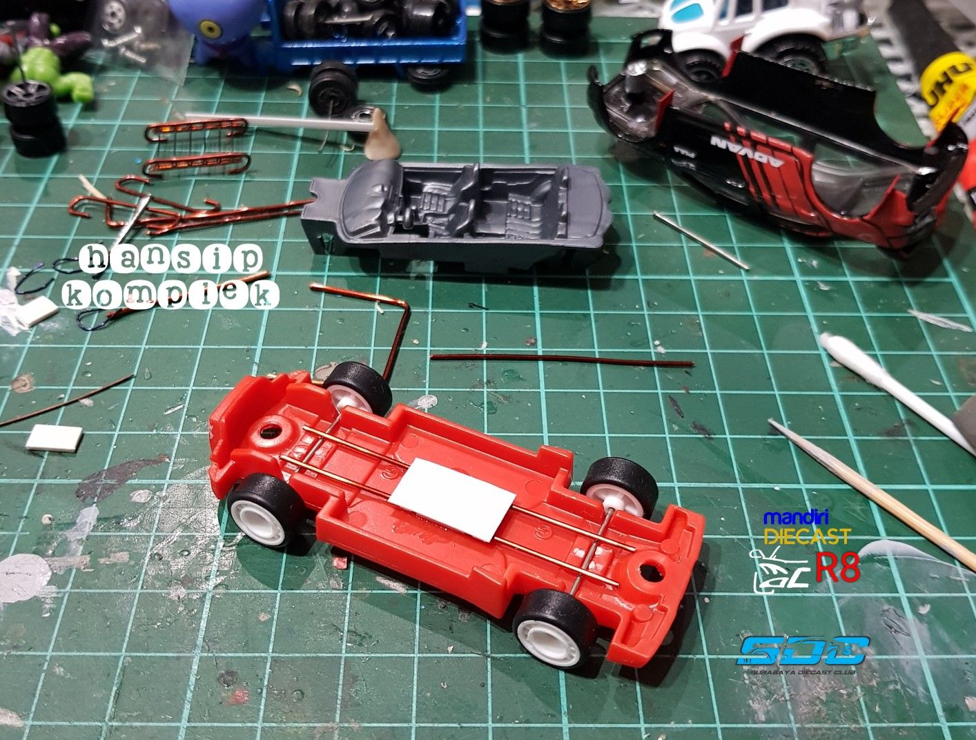 Suspension system for Hotwheels Lancer Evo