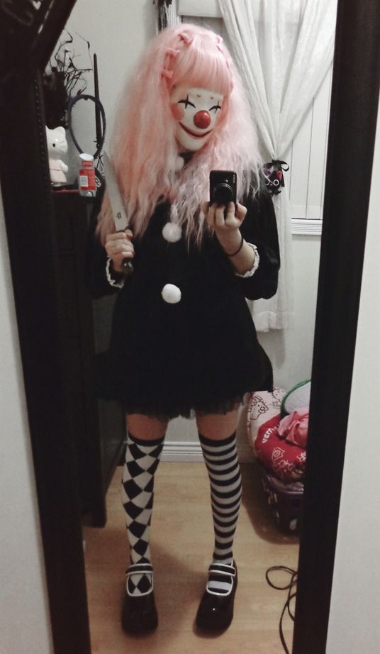 Pin By Void Bleh On Fashion Inspo Clown Clothes Clown Costume Female Clown