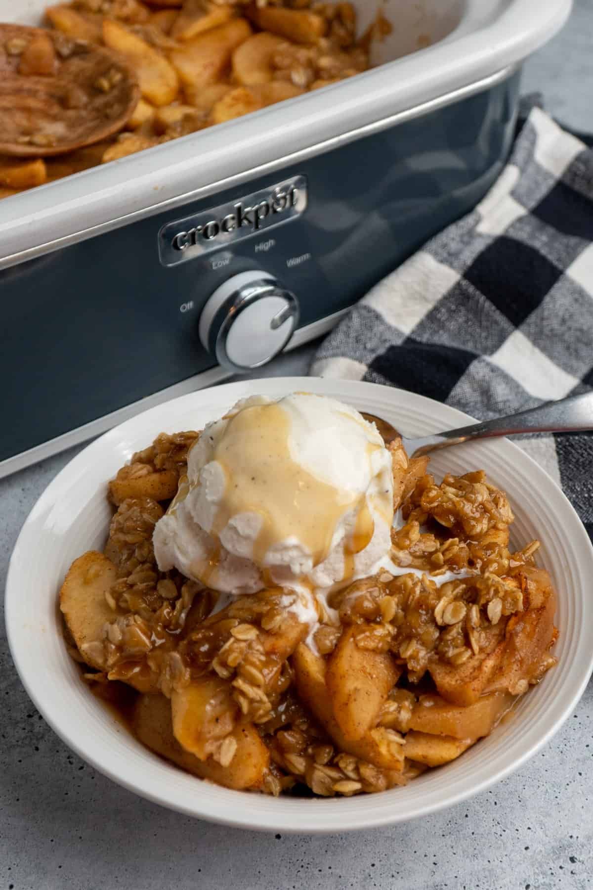 Crock pot apple crisp deals