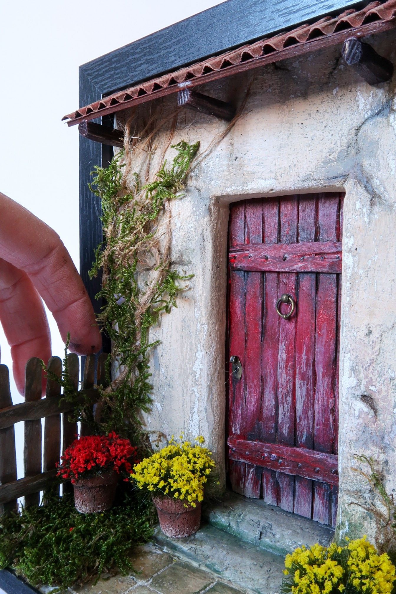 Red door diorama Artofit Red door diorama Artofit