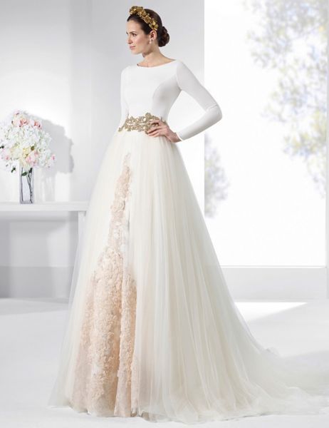 vestidos y faldas plisadas para novias. ¡porque las modas siempre