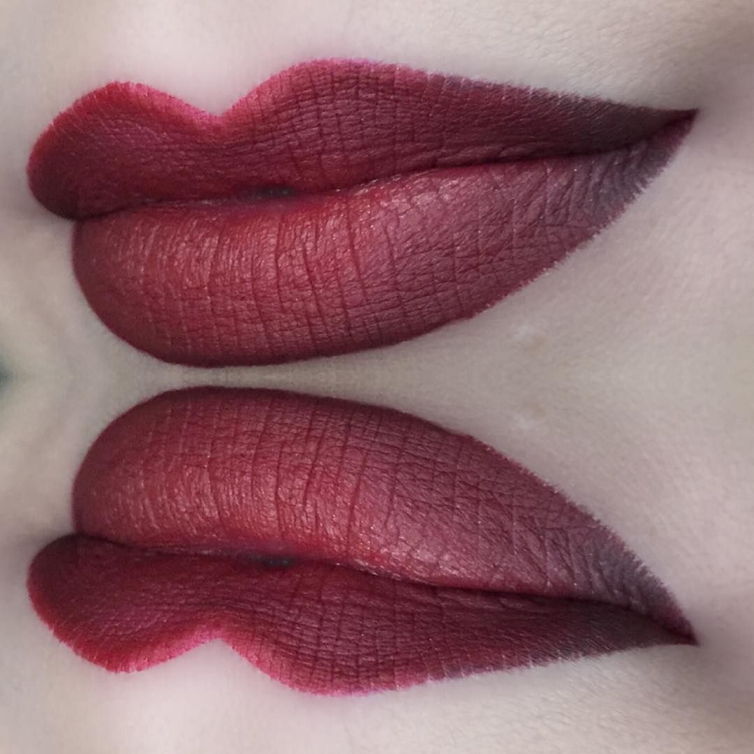 red lipstick makes me