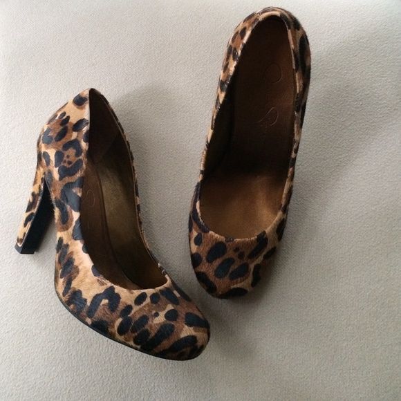 jessica simpson animal print heels