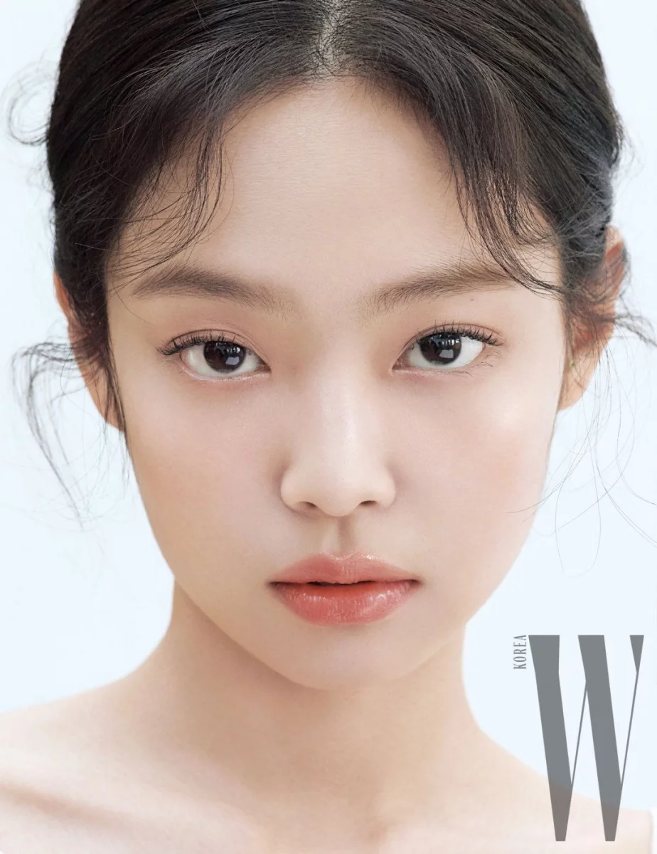 BLACKPINK Jennie for W Korea magazine February 2020 issue. AMx Kim ...