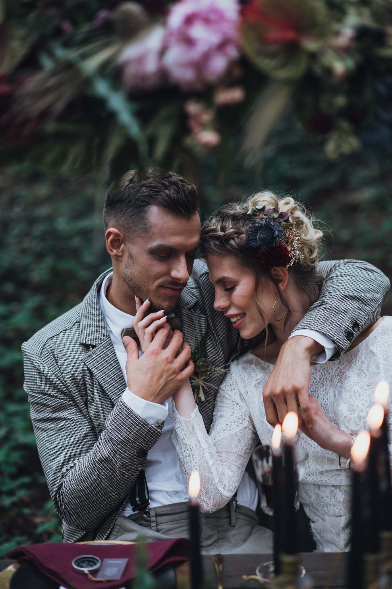 #weddingphotography #salzburgweddingphotography #salzburghochzeitsfotografie #hochzeitsfotografie #destinationwedding #salzburgweddingphotographer #salzburgphotographer #austriaweddingphotographer #weddingphotos #weddinginspiration #wanderlust #wanderlustwedding #mountainwedding #berghochzeit #inspirationwedding #creativwedding #brideandgroom #weddingideas #adventuresession #elopementphotographer #elopement English Style, Salzburg, Mountain Wedding, Portrait, Elopement Photographer, Weddingideas, Find Image, Destination Wedding, Wedding Photos