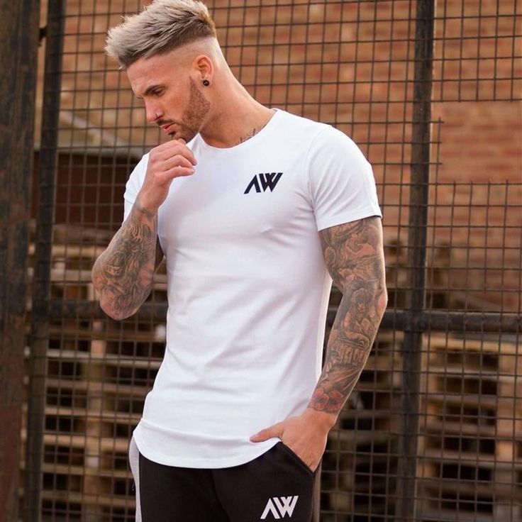 Männer Kurzarm T-Shirt Fitness Workout Baumwolle T-Shirt Mann Oansatz Brief gedruckt Slim Tops Freiz...