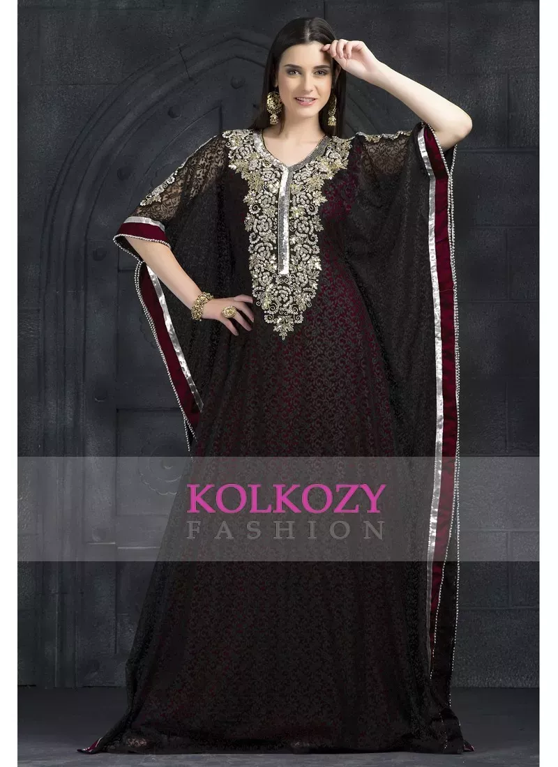 Smart Arabian Women Fashion Dresses Smart Arabian Women Fashion Dresses