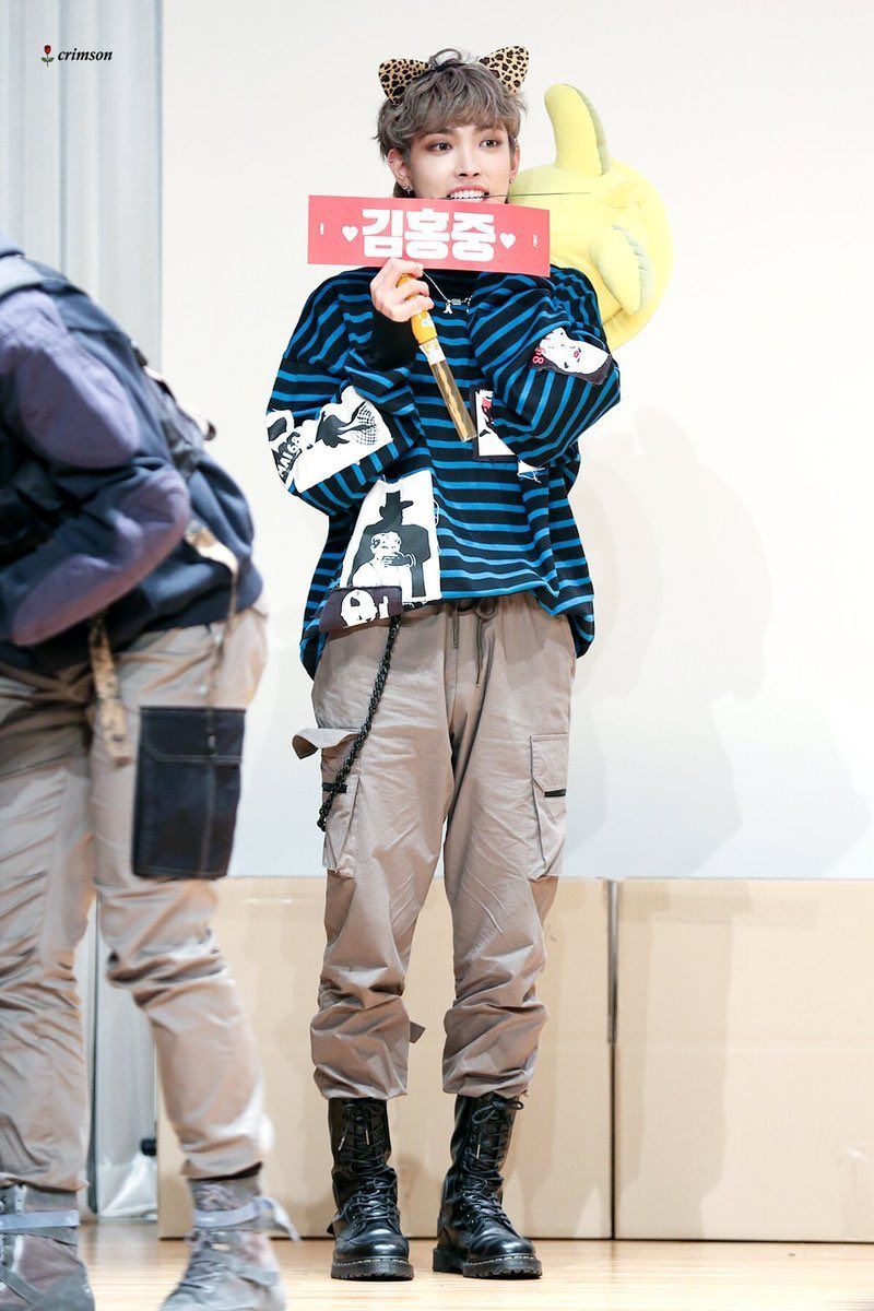 ππ‘ππ βΎ on Twitter in 2020 | Kim hongjoong, Kpop fashion, Kpop outfits