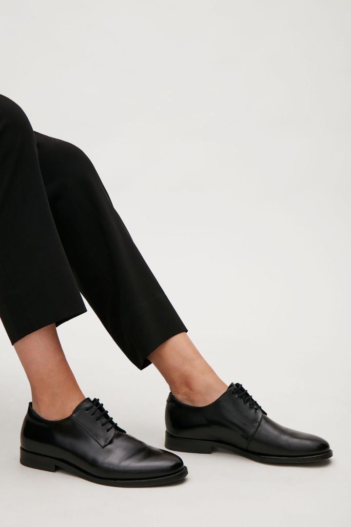 lace up black leather shoes