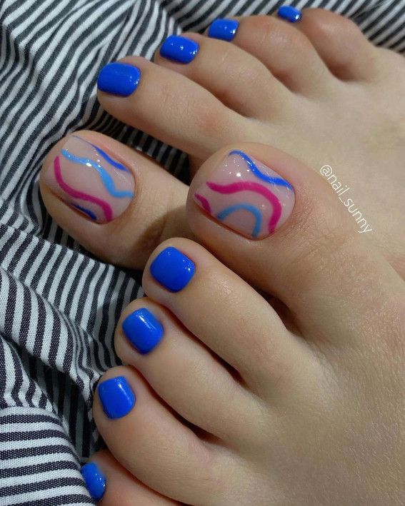 36. Bright Blue & Swirl Pedicure Most of us have more attention to our fingertips, and forget about our toes. Your fingernails shouldn’t get... Feet Nail Design, Pedicure Nail Designs, Pedicure Colors, Pedicure Nail Art, Toe Nail Designs Summer, Cute Toenail Designs, Blue Pedicure, Nails Design, Pink Tip Nails