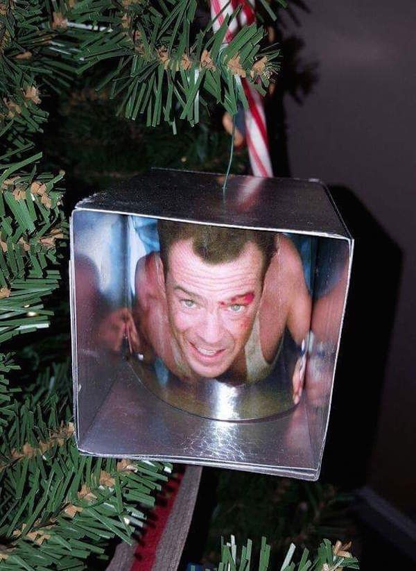The Best Funny Pictures Of Today's Internet Christmas Laughs The Best Funny Pictures Of Today's Internet RuinMyWeek.com #funny #pictures #photos #pics #humor #comedy #hilarious #christmas #tree #ornaments # ornament ... - The Best Funny Pictures Of Today's Internet Christmas Laughs