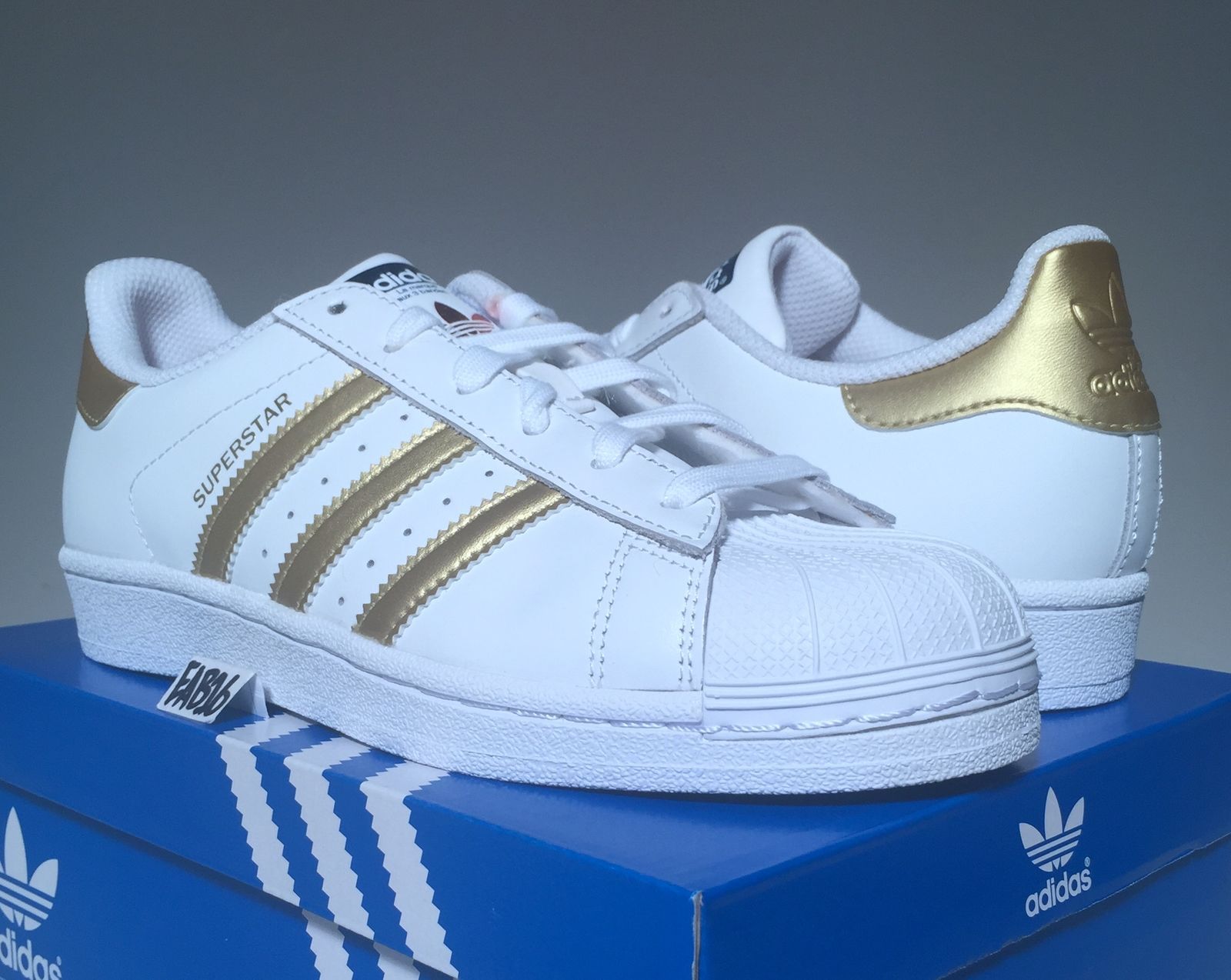 adidas superstar gold junior