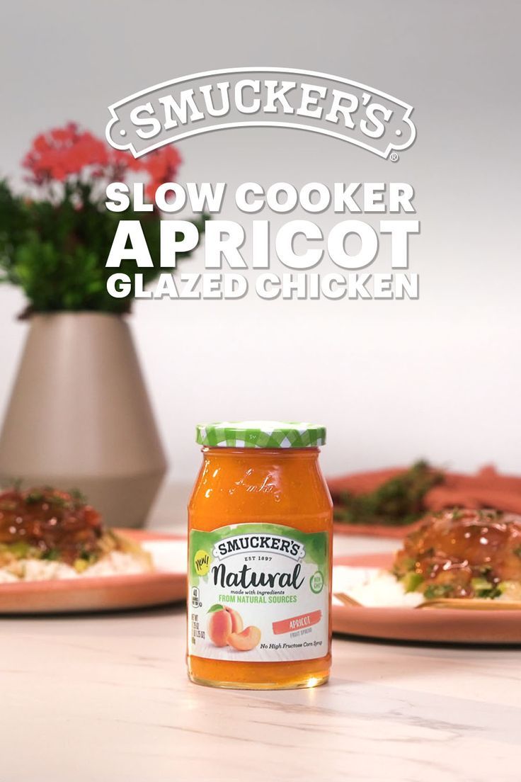 Looking to make your average weeknight dinner anything but? A dollop of Smucker's Natural Apricot Fruit Spread turns chicken thighs into a sweet & savory surprise. White Chicken Chili Recipe Crockpot, Slow Cooker Chicken, Easy Dinner Recipes, Appetizer Recipes, Dinner Ideas, Apricot Glazed Chicken, Apricot Fruit, Thanksgiving Breakfast, Smuckers