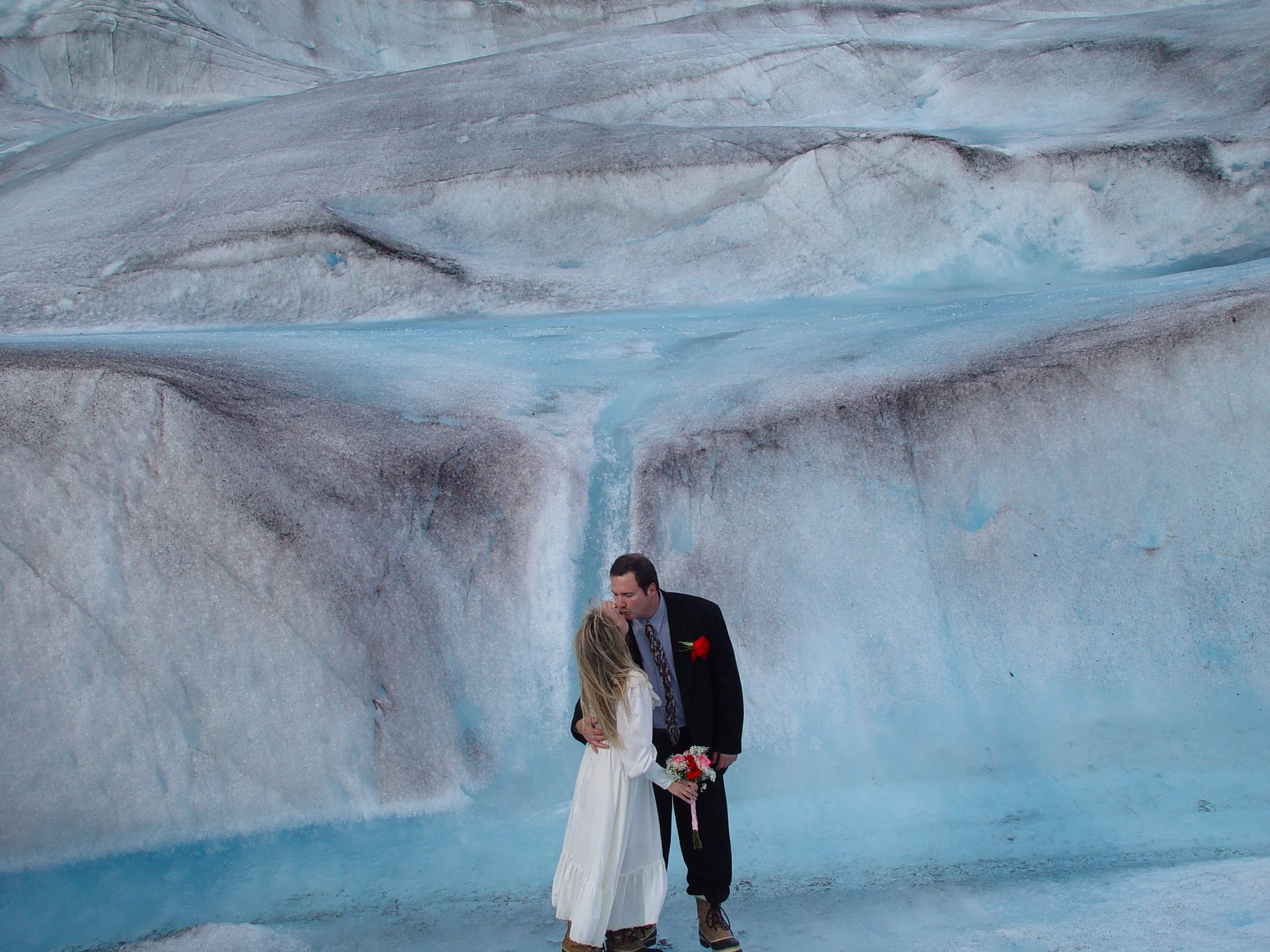 juneau-brides-couples-often-face