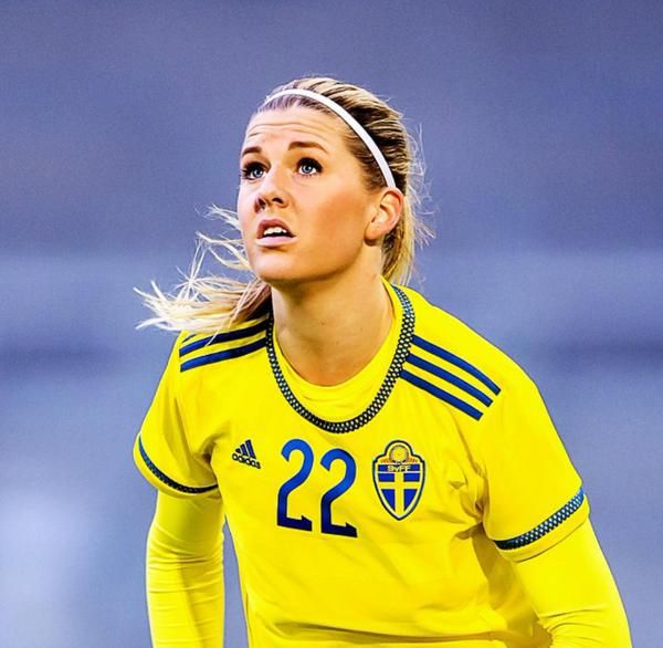 40 Most Beautiful Female Soccer Players Of The 2015 FIFA World Cup 40 Most Beautiful Female Soccer Players Of The 2015 FIFA World Cup