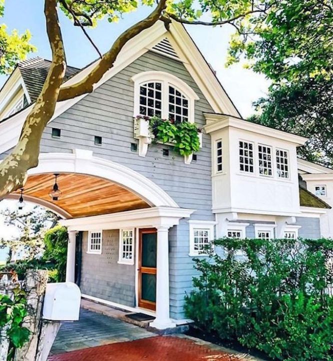 Architectural Trend: The Revival of the Porte CochereBECKI OWENS