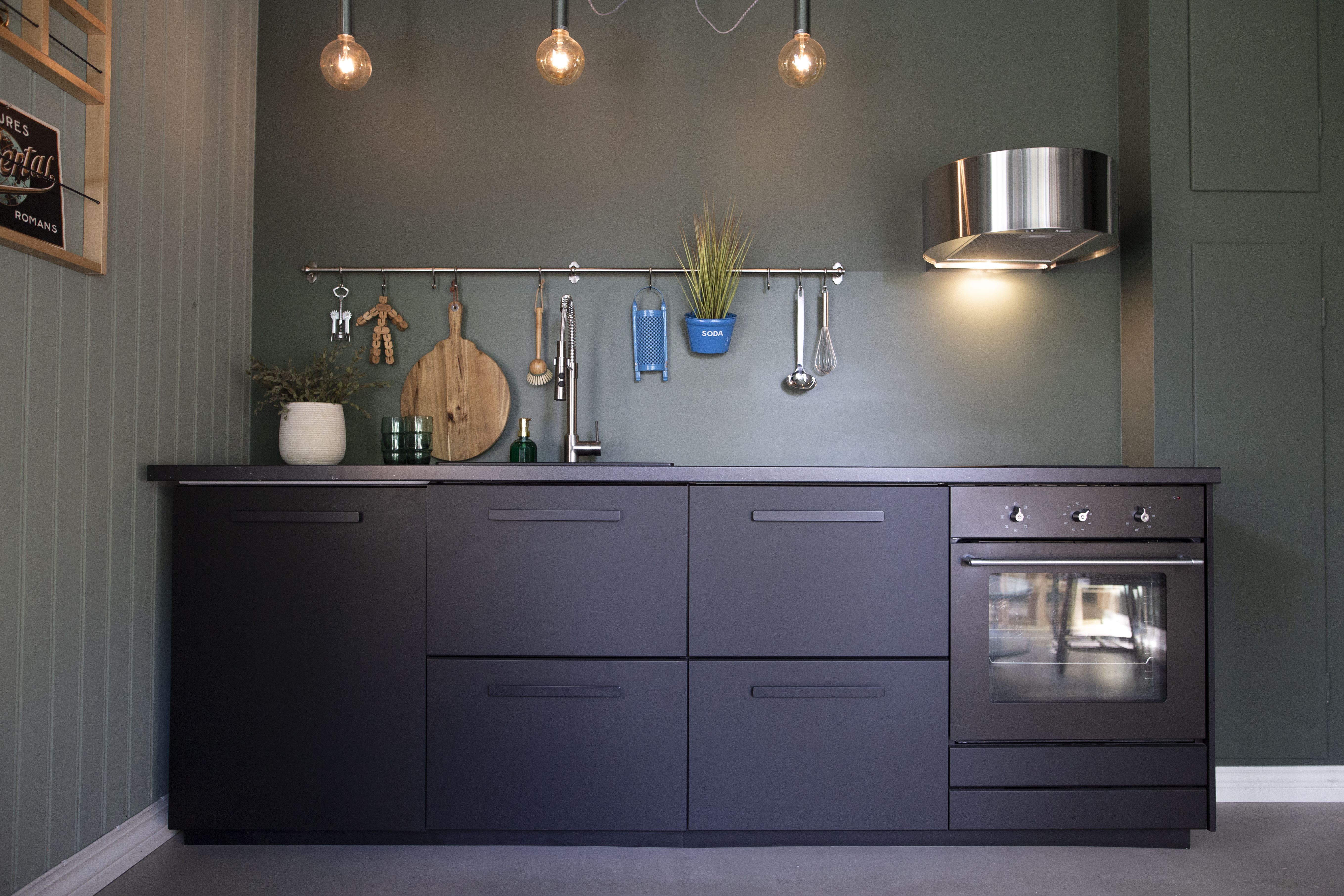 Compact Kitchen, Artist House, Guest Suite, Airbnb, Residences, Villa, Kitchen Cabinets, Architect, Room