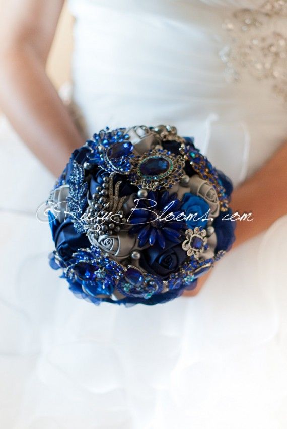Colorful Jewel Tone Wedding Flowers Roses Lisianthus Ranunculus Delphinium Peoni In 2020 Jewel Tone Wedding Flowers Purple Wedding Theme Jewel Tone Wedding Colors