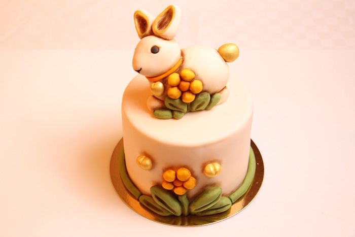 Torta coniglietto pasqualetutorial Tutorial sulla
