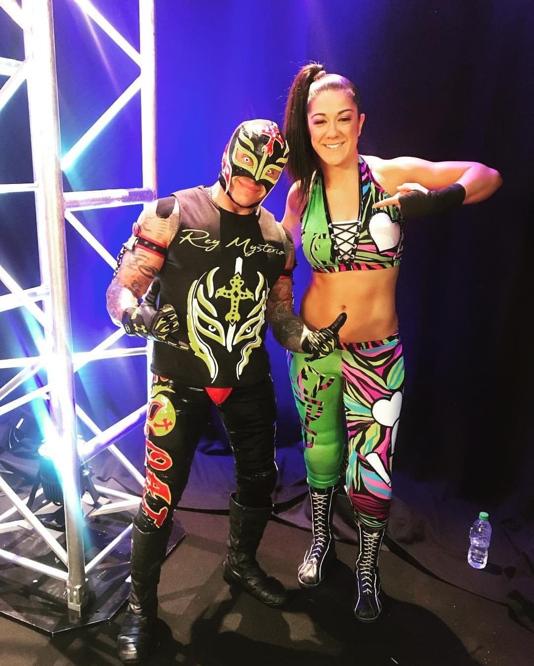 Bayley Rey Mystero Wwe Female Wrestlers Wrestling Superstars