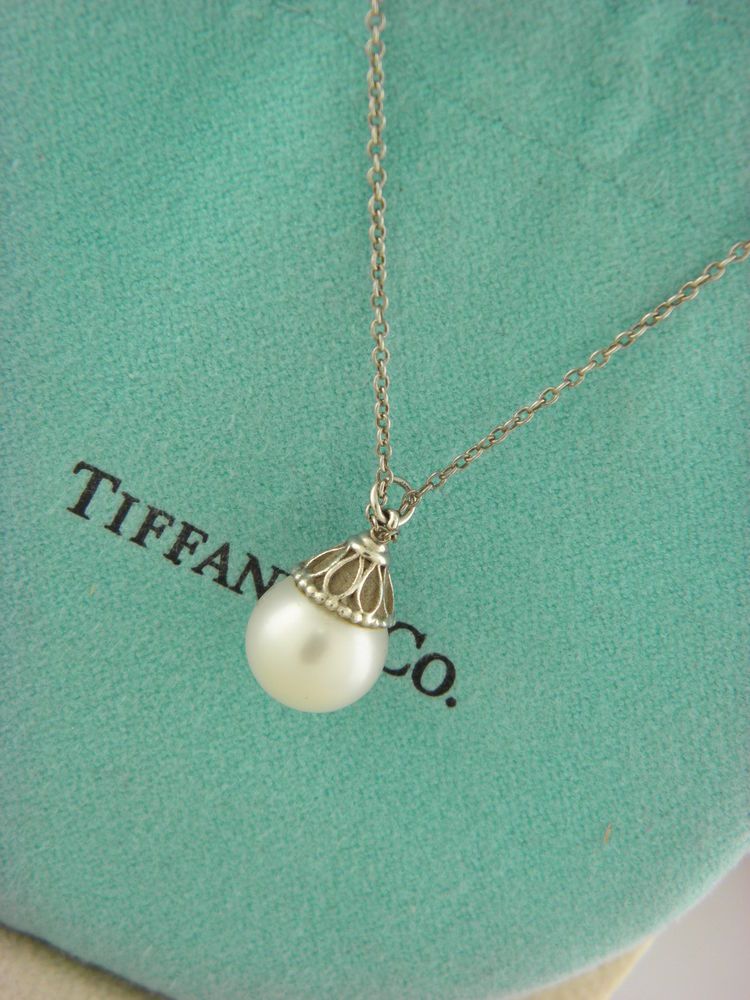 Tiffany Co 925 Sterling Silver Ziegfeld Pearl Pendant On The Chain Tiffanyco Perlen - Tiffany Ziegfeld Pearl Pendant Tiffany Co 925 Sterling Silver Ziegfeld Pearl Pendant On The Chain Tiffanyco Perlen - Tiffany Ziegfeld Pearl Pendant