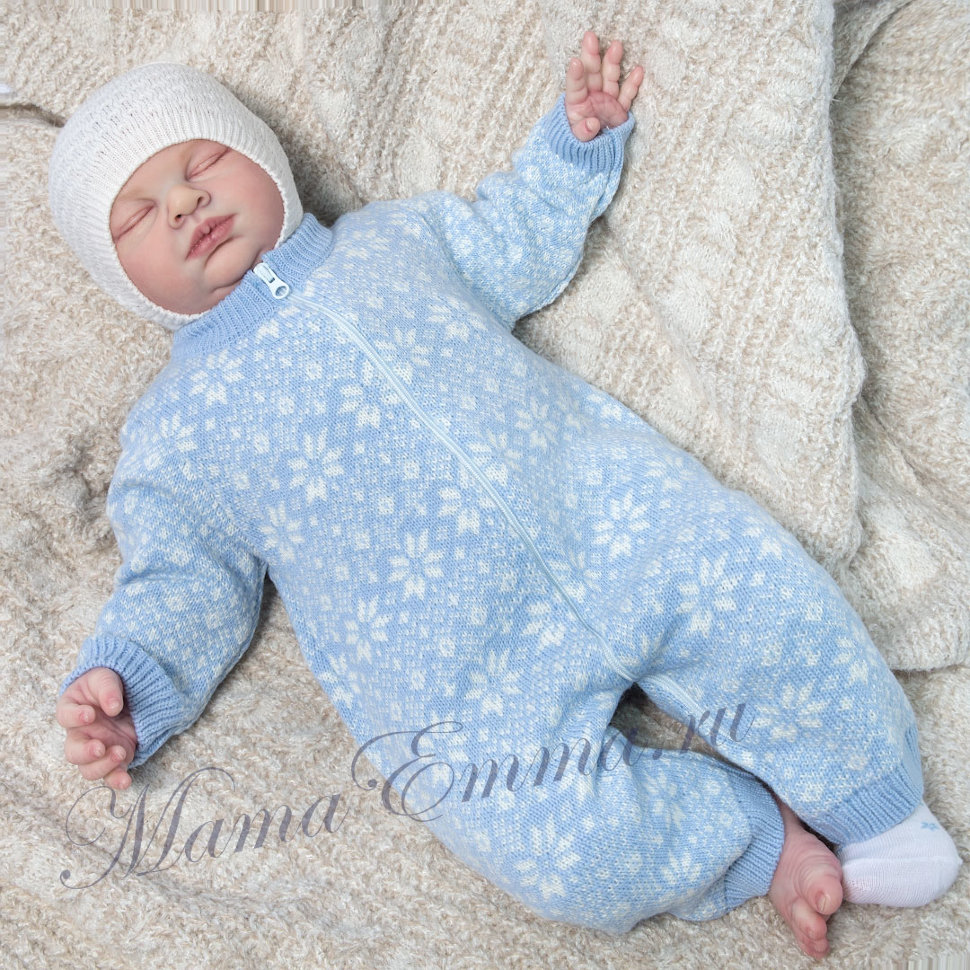 Голубой комбинезон Уси-Пуси Kids Rugs, Fashion, Moda, Kid Friendly Rugs, Fashion Styles, Fashion Illustrations, Nursery Rugs