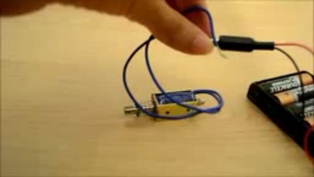 كيفية تركيب بريزة كهرباء التطبيق الأول Youtube Usb Flash Drive Flash Drive Usb