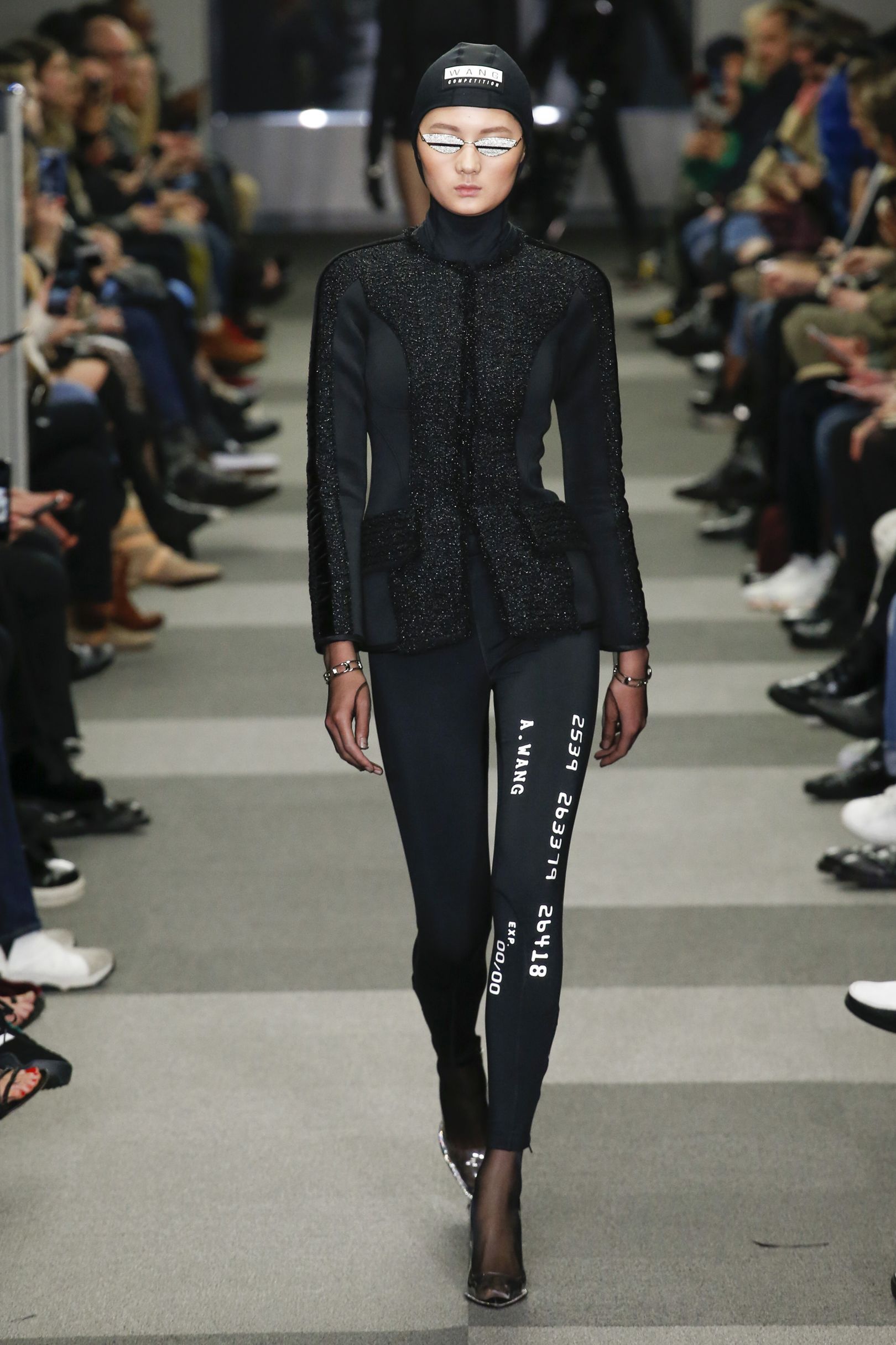 Alexander Wang Sonbahar Kış 2017-2018 Koleksiyonu Alexander Wang Sonbahar Kış 2017-2018 Koleksiyonu