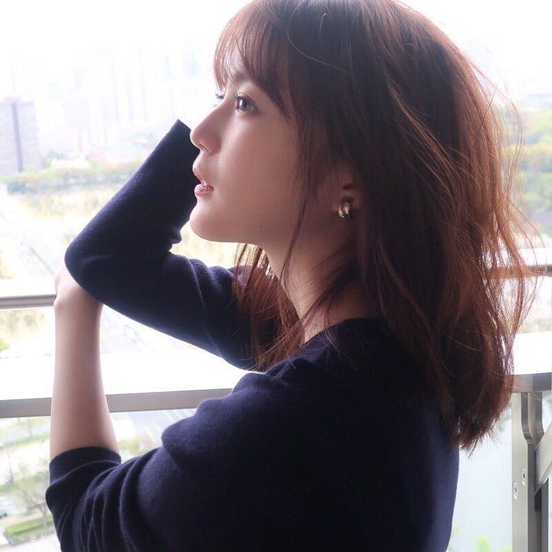 生田家の長男べーすけ On Instagram 毎日投稿139日目 今日は横顔いくちゃん いやーほんとに肌綺麗だし 白いし 色っぽいし全てが揃ってるよね ほんとにこういう人を美しいっていうんだよ あー直接見たいなぁ 握手会行きたいー 乃 Fashion Pearl Earrings 生田家の長男べーすけ On Instagram 毎日投稿139日目 今日は横顔いくちゃん いやーほんとに肌綺麗だし 白いし 色っぽいし全てが揃ってるよね ほんとにこういう人を美しいっていうんだよ あー直接見たいなぁ 握手会行きたいー 乃 Fashion Pearl Earrings