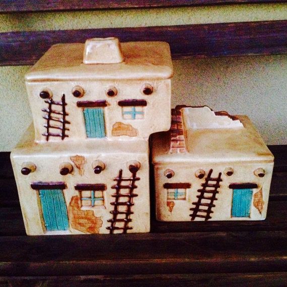 This Is A Gorgeous Set Of Two 2 Vintage Southwestern Pueblo Vintage Southwestern Pueblo