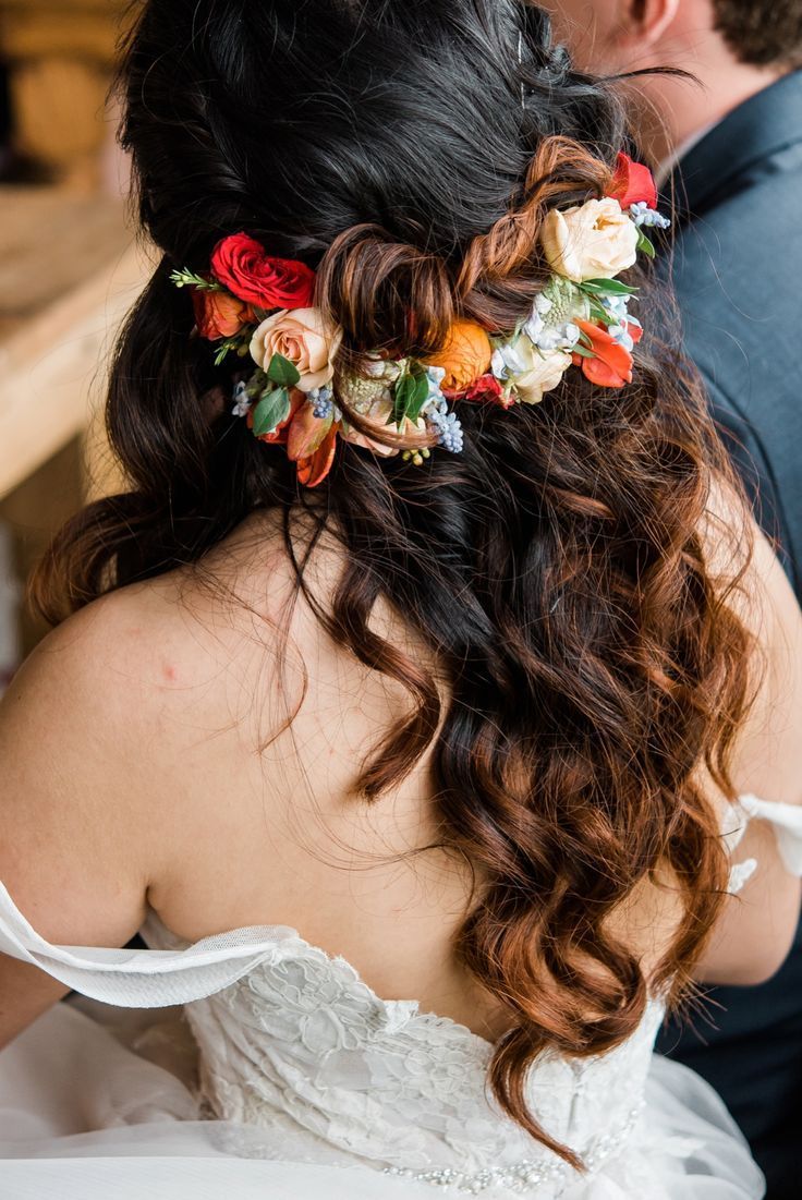 Vibrant Whimsical Rustic Acres Farm Wedding #bridalhairflowers