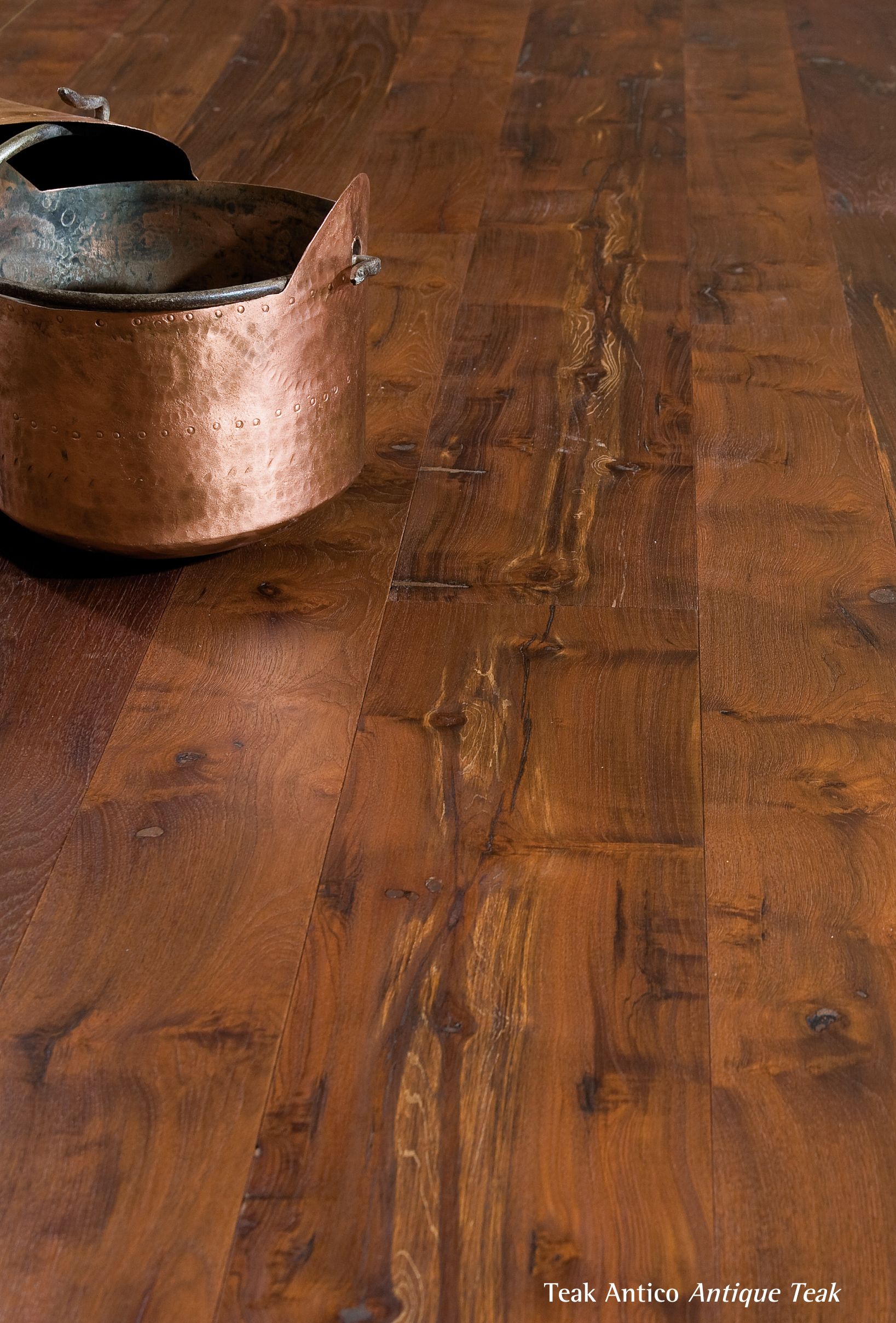Antique Teak. Pavimento legno di teak antico di recupero ... Antique Teak. Pavimento legno di teak antico di recupero ...
