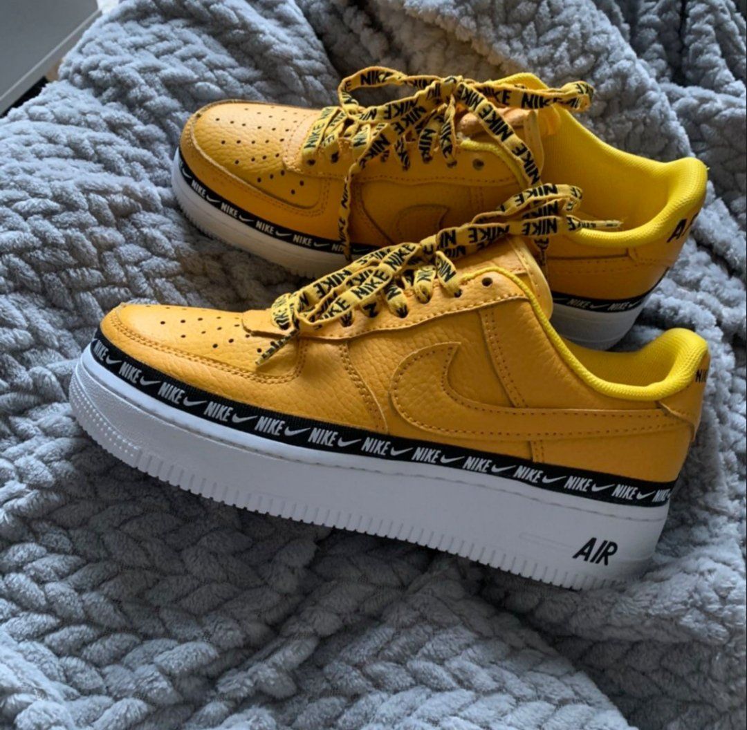 AIR FORCE AMARILLAS ¡LIMITADAS! en 2020 | Calzado hombre, Zapatillas  deportivas mujer, Amarillo