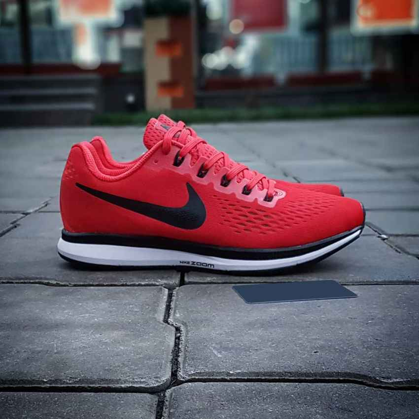 Кроссовки Nike Zoom Pegasus 34 Красный - купить в Астане Nike Zoom Pegasus, Nike Cortez Sneaker, Sneakers Nike, Red, Shoes, Fashion, Nike Tennis, Moda, Zapatos