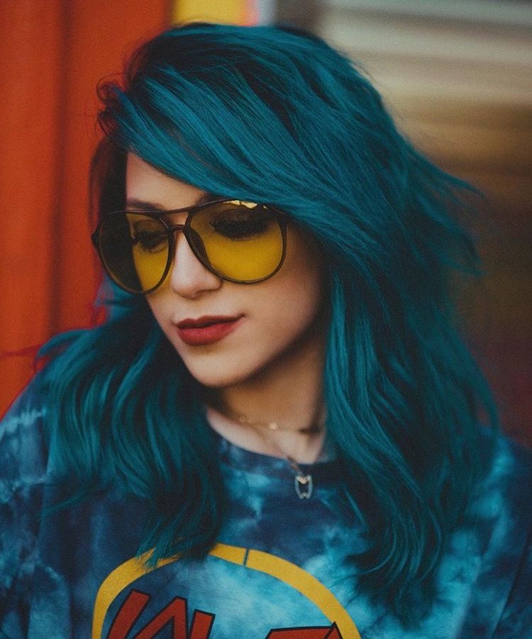A Likeness Of Ava Argent Antagonist In The Novel Hairdye 30 Teal Hair Dye Shades And Looks With Tips For Going