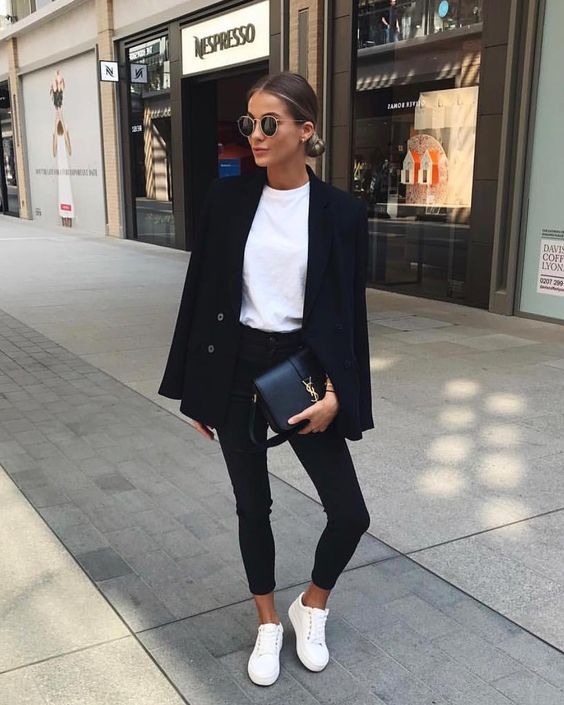 Look invierno, look para el frío, ootd, winter looks, looks para una cita, outfit casual date, look casual date, looks para una cita casual, look entretiempo, ropa entretiempo, ropa casual, look casual, casual look, winter looks, ropa de invierno, cool look, pantalones midi, falda midi, moda 2019, tendencias 2019, casual date look, que ponerme en una cita, looks casuales para citas, looks casuales, casual date, look tenis y saco Mode Outfits, Casual Outfits, Fall Outfits, Fashion Outfits, Womens Fashion, Jean Outfits, Casual Clothes, Fashion Clothes, Casual Jeans