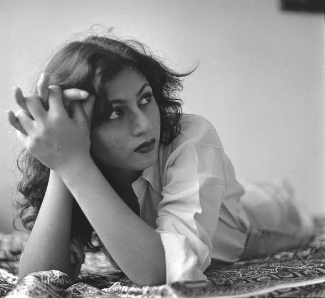 bollywood-ke-kisse-when-madhubala-had-proposed-to-dilip-kumar-मधुबाला ने दिलीप कुमार से bollywood-ke-kisse-when-madhubala-had-proposed-to-dilip-kumar-मधुबाला ने दिलीप कुमार से