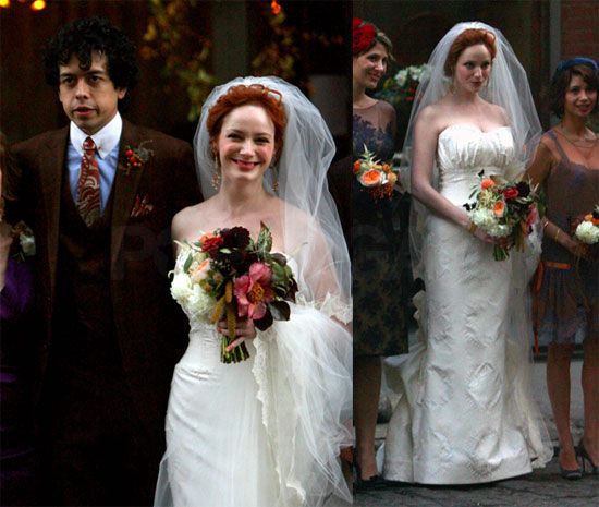 Mad Men S Christina Hendricks Ties The Knot With Geoffrey Arend