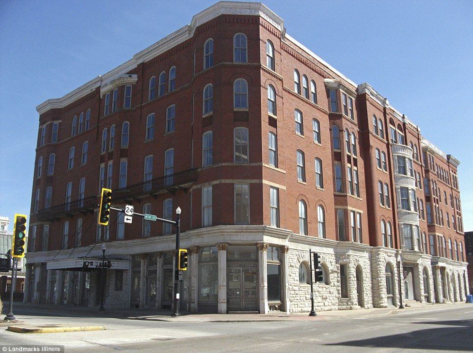 Newcomb Hotel Quincy Illinois Recently Destroyed By Fire Now Lays Newcomb Hotel Quincy Illinois Recently Destroyed By Fire Now Lays In A Pile Of