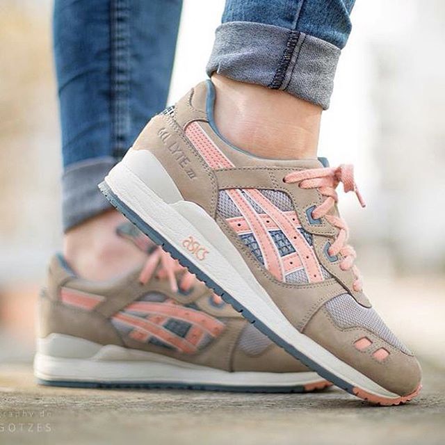 asics femme sneakers beige asics femme sneakers beige