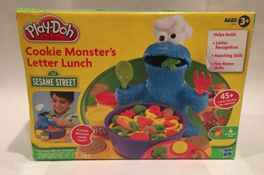 Sesame Street PlayDoh Cookie Monster's Letter Lunch Alphabet Play Set